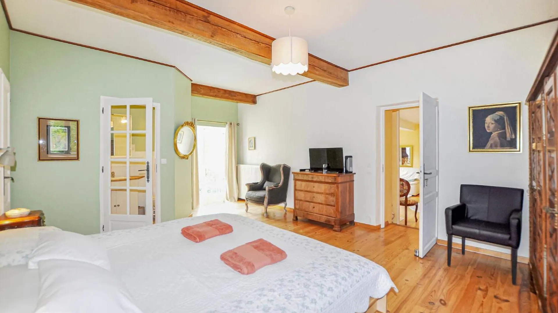 Pet Friendly Home In Dun